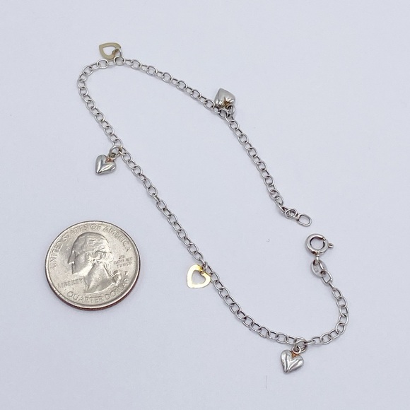 Vintage Sterling Silver Dainty Bracelet with Heart Charms - Picture 4 of 8
